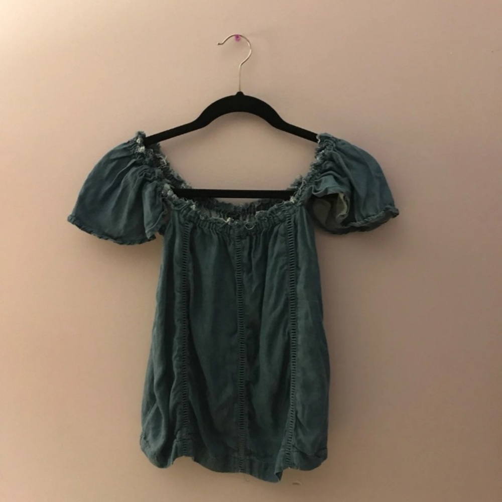 Off shoulder top